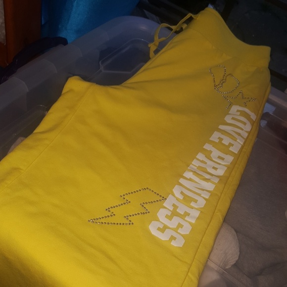 Sweatpants - Picture 2 of 2